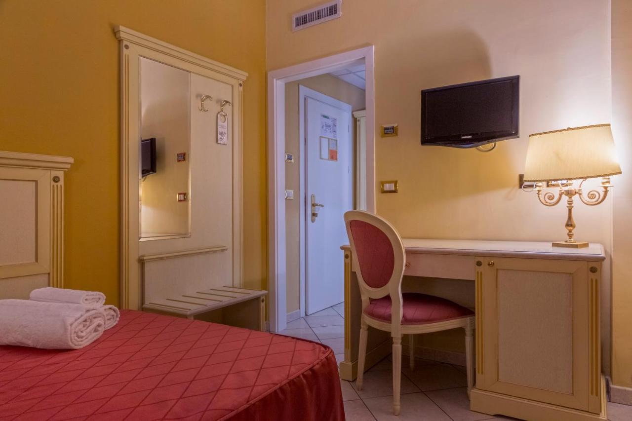 מילאצו Hotel San Michele מראה חיצוני תמונה