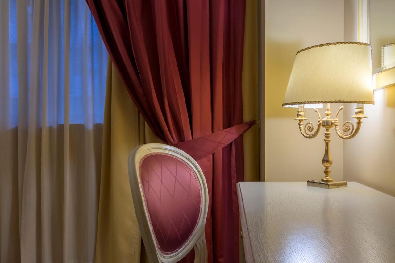 מילאצו Hotel San Michele מראה חיצוני תמונה
